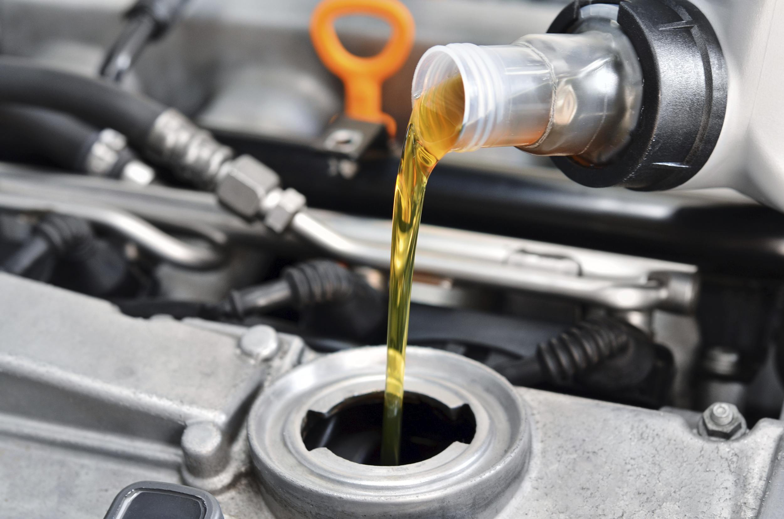 Signs You Need a Car Oil Change | Kevin's Car Repair LLC ...