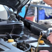 3 Problems You’ll Avoid by Frequently Getting an Oil Change