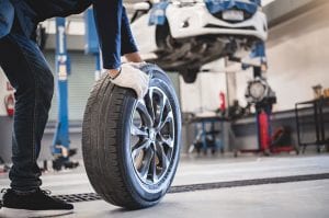 3 Signs it’s Time for Tire Replacement